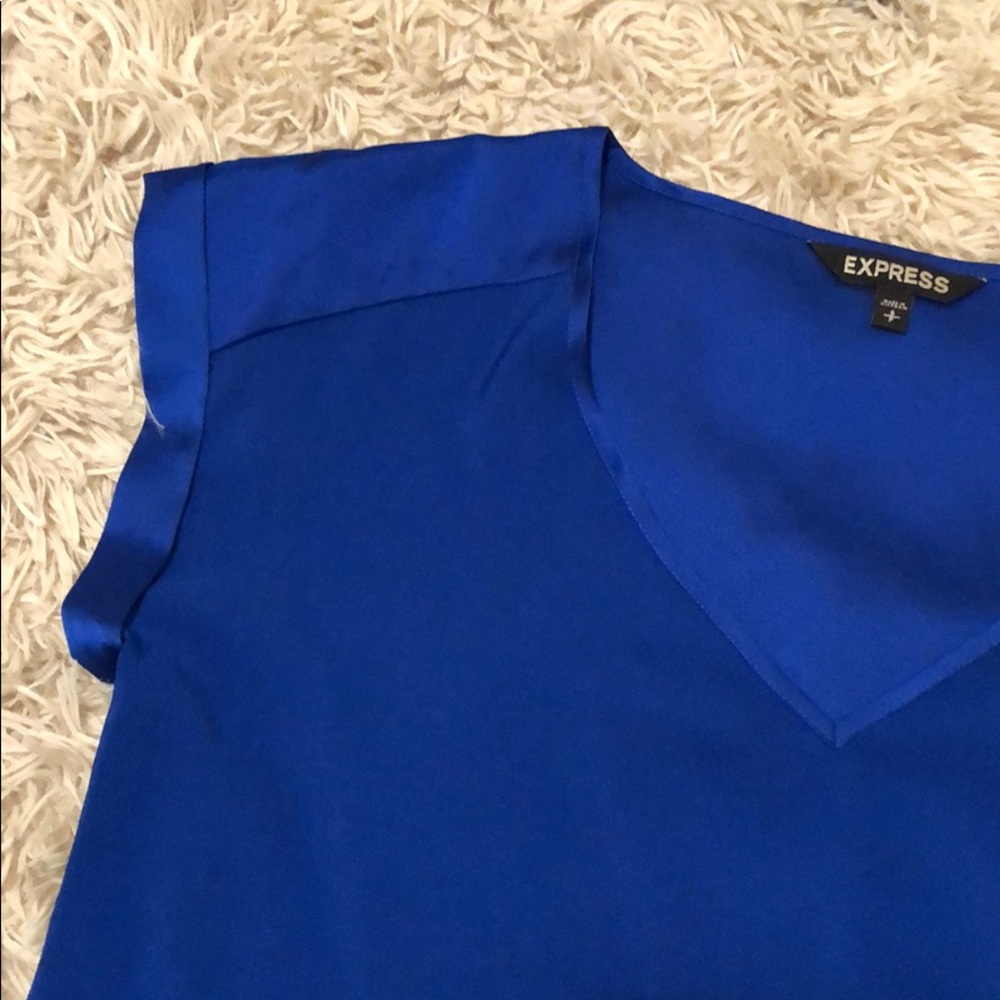 Express Blouse - Picture 3 of 3